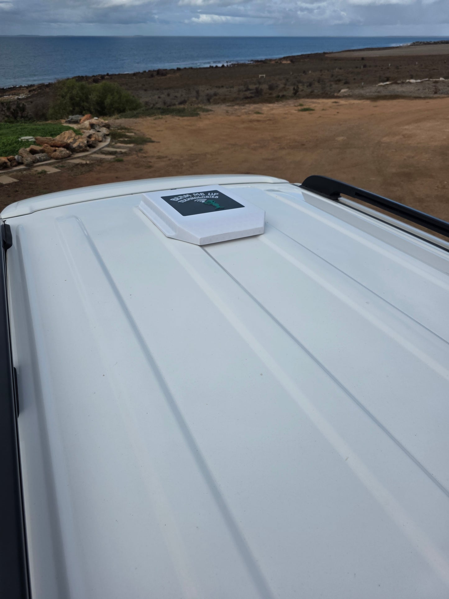 Starlink Mini Magnetic Mount - Ultimate Enclosure