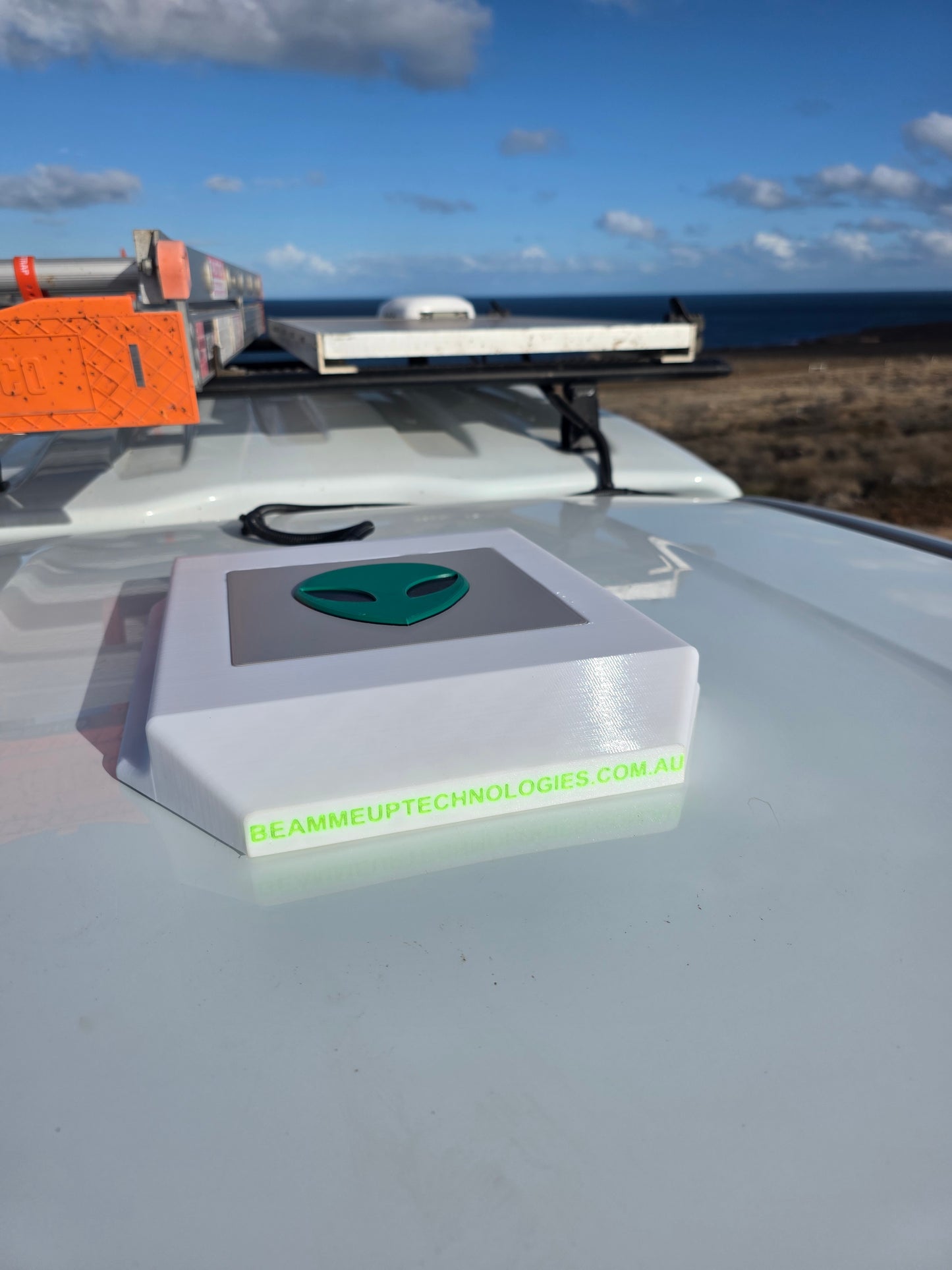 Starlink Mini Magnetic Mount - Ultimate Enclosure