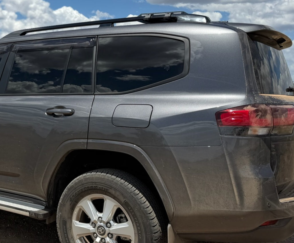 Toyota 300 Series Mount with Custom Carbon Fibre Composite Brackets