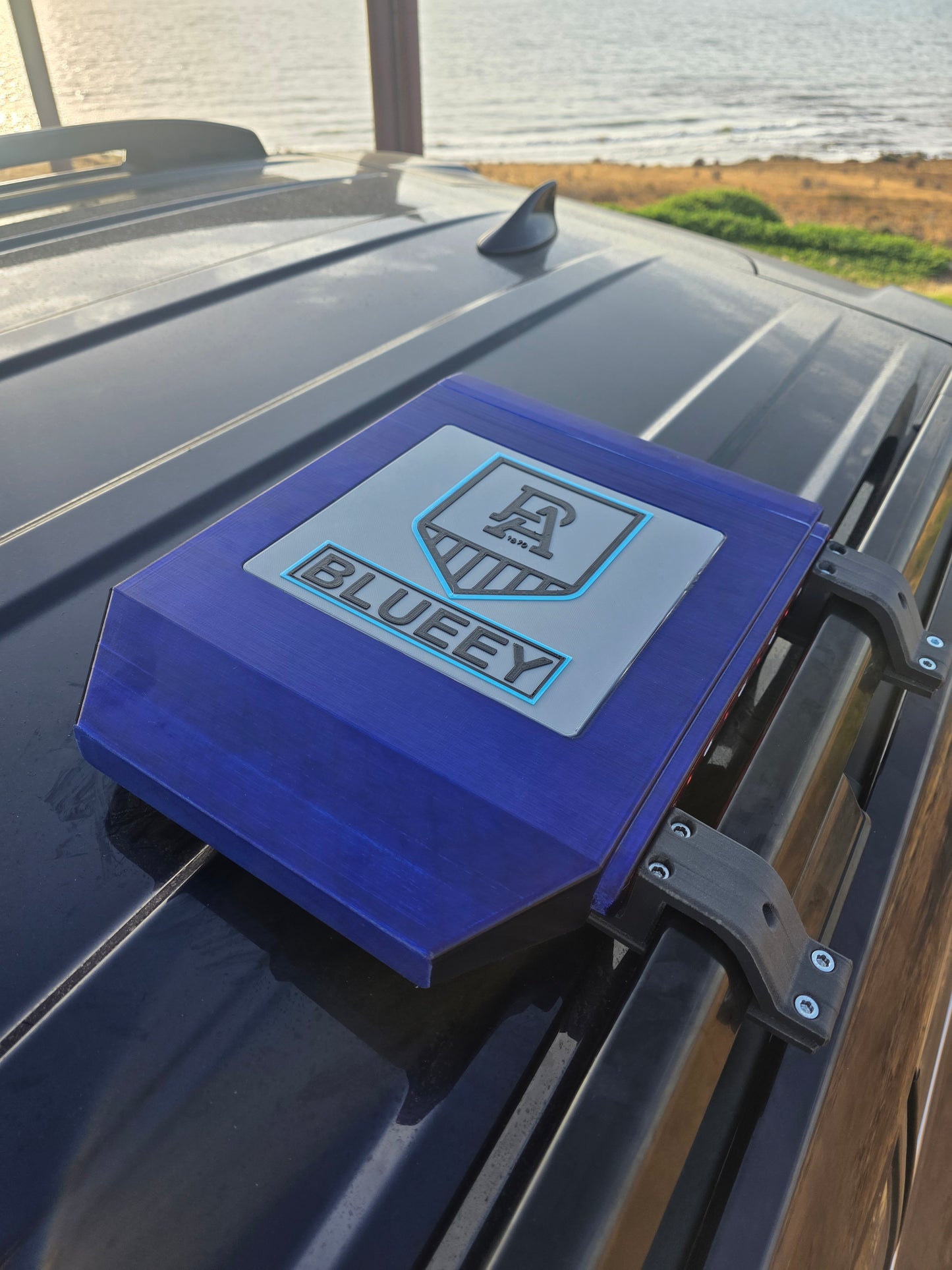 Toyota 300 Series Mount with Custom Carbon Fibre Composite Brackets