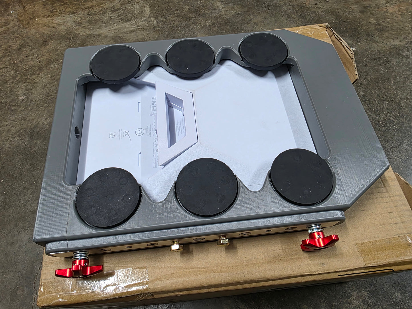 Toyota Landcruiser 300 Series Dual Purpose Mount (additional magnets included)